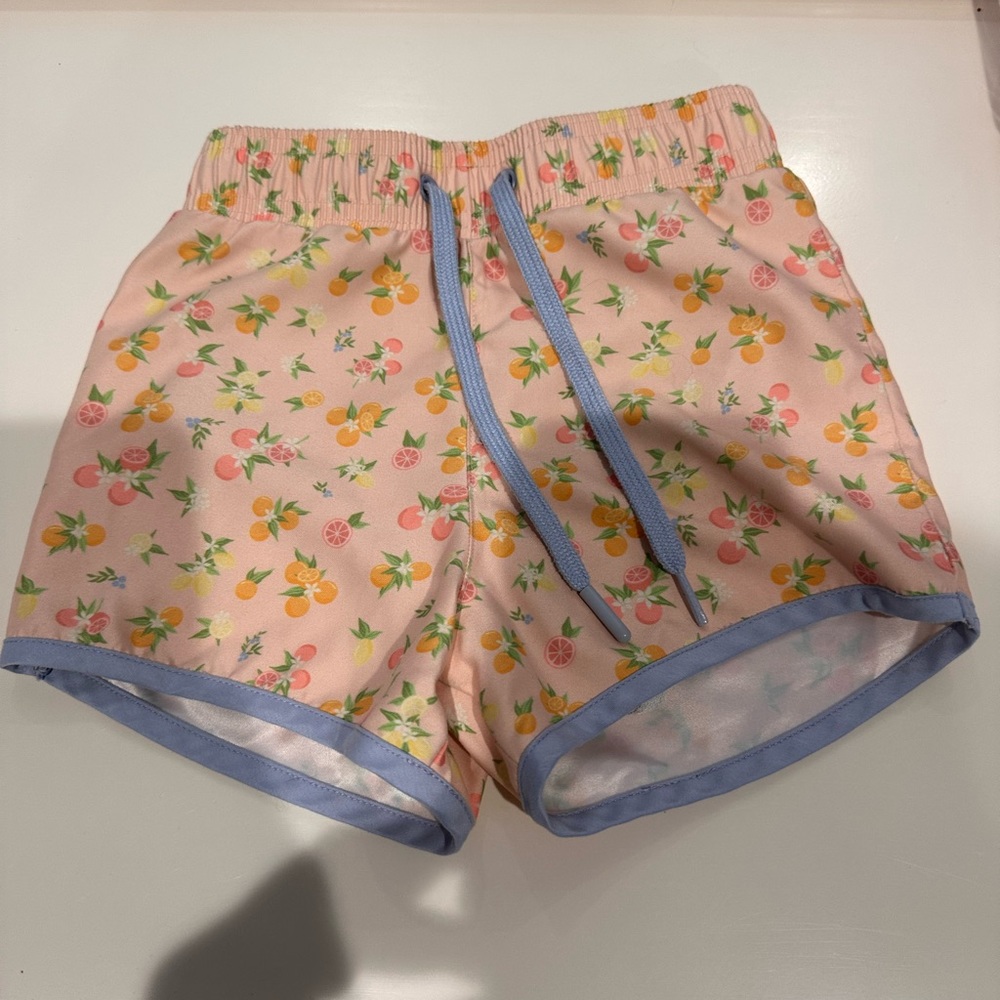 Minnow boys swim trunks. Boardies perfect condition